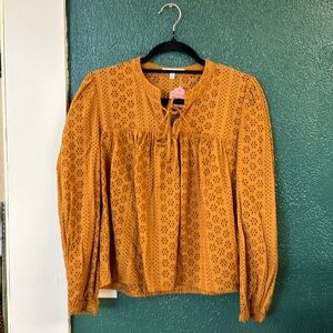 Madewell eyelet Women's Mustard Yellow Eyelet Top Sz M